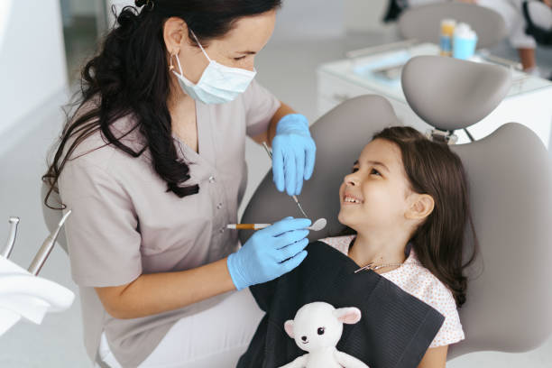 Best Cosmetic Emergency Dentistry in Lla Lla East, WA